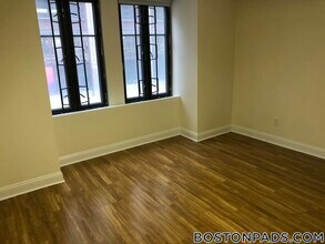 62 Boylston St, Unit L08 in Boston, MA - Building Photo - Building Photo