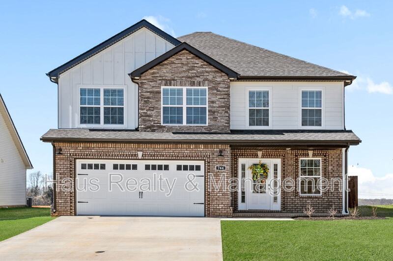 764 Lillian Grace Dr in Clarksville, TN - Building Photo