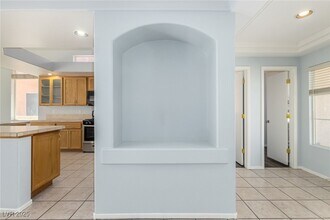 9842 Silver Lasso St in Las Vegas, NV - Building Photo - Building Photo