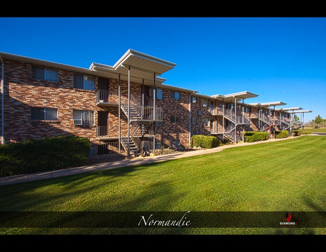 Normandie Apartments in Ogden, UT - Foto de edificio - Building Photo