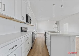 21640 Loop St in Tehachapi, CA - Building Photo - Building Photo