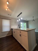 1011 Green Valley Dr in Bryant, AR - Building Photo - Building Photo