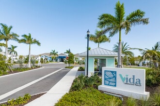 Vida Lakewood Ranch in Bradenton, FL - Building Photo - Building Photo