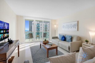 3901 S Ocean Dr, Unit SI ID1227535P in Hollywood, FL - Building Photo