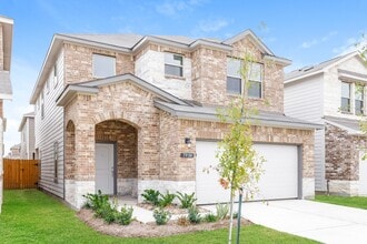7930 Tuscan Cypress Dr in Cypress, TX - Building Photo - Building Photo