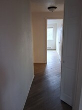 1819 S 93rd St in Tacoma, WA - Foto de edificio - Building Photo