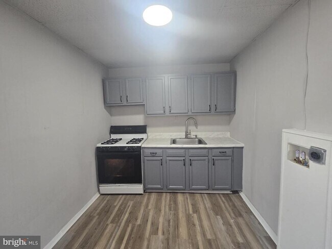 6700 Keystone St in Philadelphia, PA - Building Photo - Building Photo