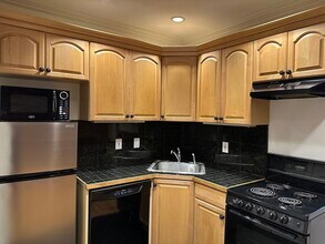 1 Hull St Ct in Boston, MA - Building Photo - Building Photo