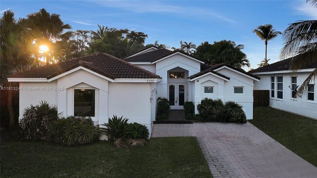 property at 1230 N 13th Ave