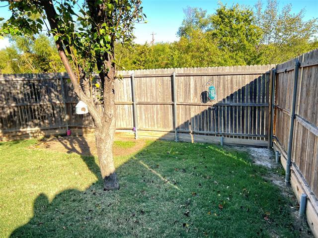 4352 Mesa Dr in Carrollton, TX - Building Photo - Building Photo