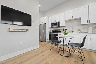 3019-23 E 10th St in National City, CA - Building Photo - Building Photo