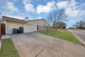 1611 Celeste Ct in Arlington, TX - Building Photo - Building Photo