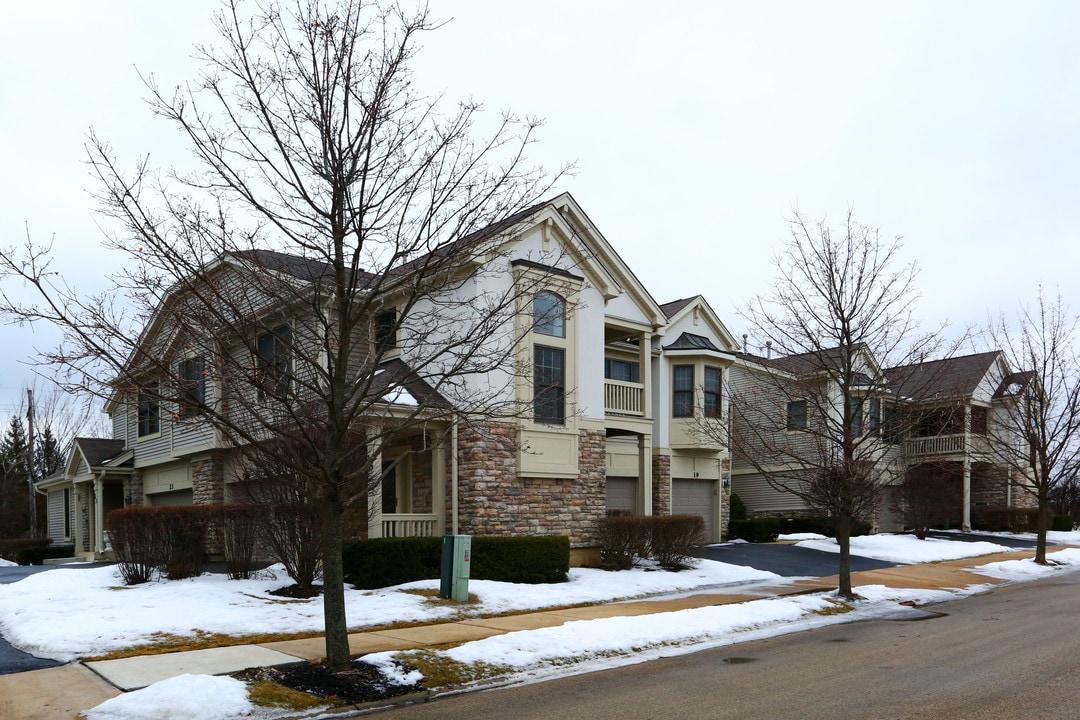 Aspen Grove in Palatine, IL - Building Photo