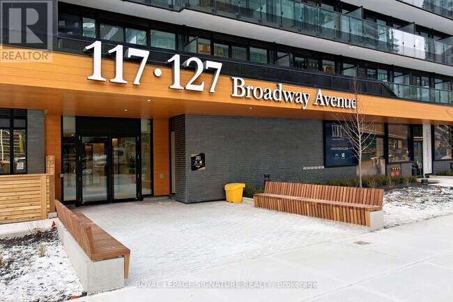 117 Broadway Ave in Toronto, ON - Building Photo - Building Photo