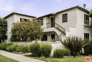 1702 Idaho Ave in Santa Monica, CA - Building Photo