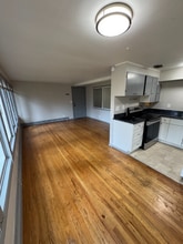 4746.5 22nd Ave NE in Seattle, WA - Foto de edificio - Building Photo