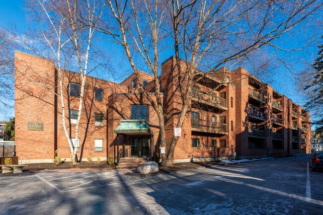 Elm Street Condominiums