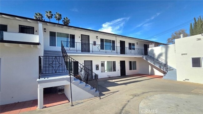 1807 W Sumac Ln, Unit 2 in Anaheim, CA - Foto de edificio - Building Photo