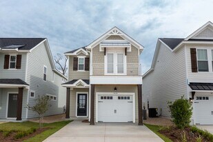 1414 Landon Hills Dr in Tallahassee, FL - Building Photo