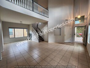 2427 E Camino Malcote in Tucson, AZ - Building Photo - Building Photo