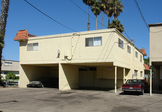 3305 S A St in Oxnard, CA - Building Photo - Building Photo