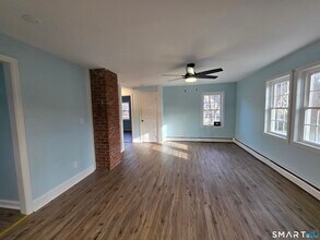 19 Wheatley St in Killingly, CT - Building Photo - Building Photo