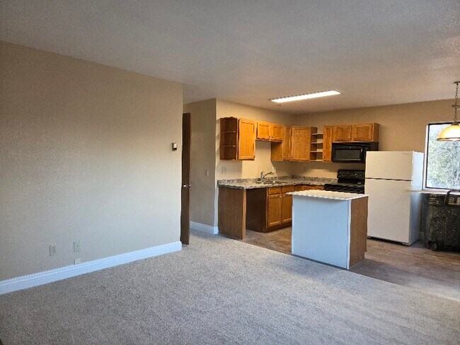 27 W St Elmo Ave in Colorado Springs, CO - Foto de edificio - Building Photo