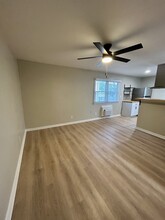 9551 5th Bay St, Unit 3 in Norfolk, VA - Building Photo - Building Photo