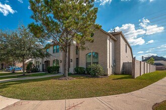 12008 Opal Creek Dr in Pearland, TX - Building Photo - Building Photo