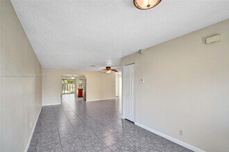 4451 NW 110th Ave in Coral Springs, FL - Building Photo - Building Photo