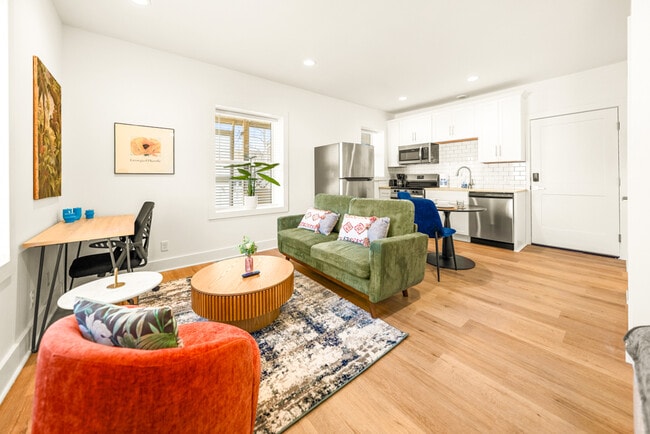 4245 Troost Ave, Unit 1