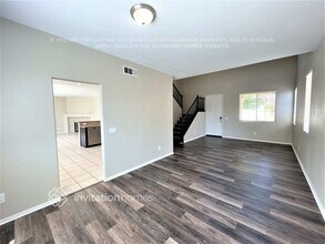 42515 Coronet Ct in Lancaster, CA - Building Photo - Building Photo