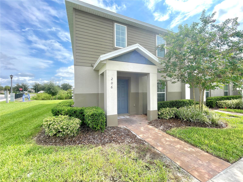 206 Annabelle Way in Davenport, FL - Building Photo