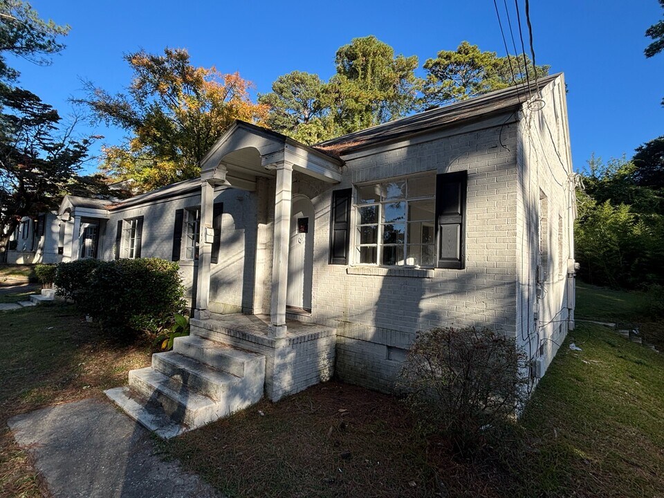 1404 Briarcliff Dr in Fayetteville, NC - Building Photo