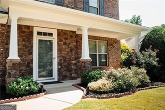 10 Eagle Ct in Newnan, GA - Foto de edificio - Building Photo