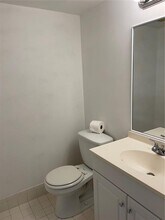 300 SW 134th Way, Unit 209E in Pembroke Pines, FL - Building Photo - Building Photo
