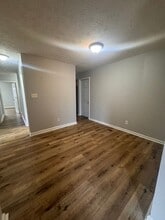 1901-1903 Circle Kelly Jo St in Middletown, OH - Building Photo - Building Photo