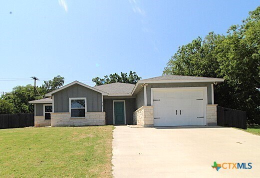 912 S 25th St in Copperas Cove, TX - Building Photo