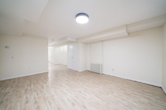 property at 1205 Bloomfield St