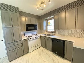 2104 3rd St in Woodward, OK - Building Photo - Building Photo