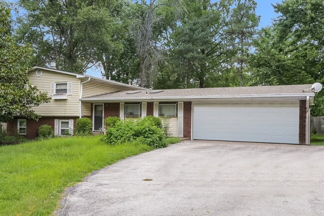 3935 Parker Rd