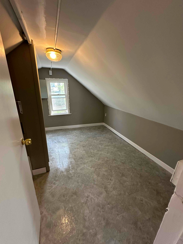 238 Travis St NE in Grand Rapids, MI - Building Photo - Building Photo