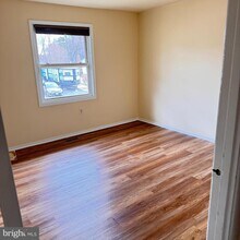 820 Barkley Dr in Fredericksburg, VA - Building Photo - Building Photo