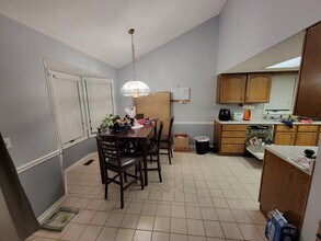 6007 Belle Isle Ln in Fort Wayne, IN - Building Photo - Building Photo