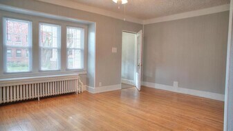 2979 N Murray Ave in Milwaukee, WI - Building Photo