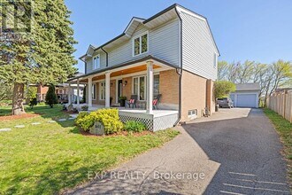 1451 Sixth Line in Oakville, ON - Building Photo - Building Photo
