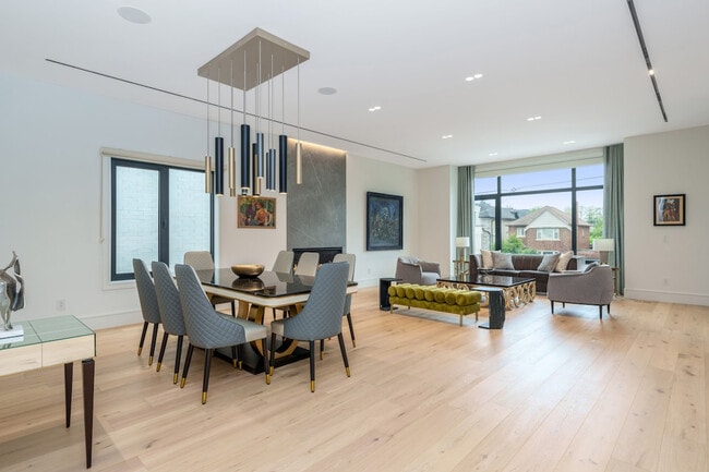 283 Bessborough Dr, Unit SI ID1513081P