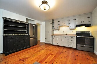 22 Highland Ave in Litchfield, CT - Building Photo - Building Photo