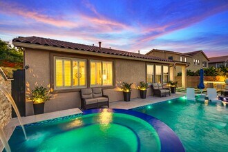 892 Timber Walk Dr in Henderson, NV - Building Photo - Building Photo