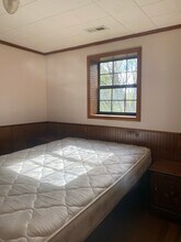 106 Addison Ct in Asheville, NC - Foto de edificio - Building Photo